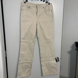 St Johns Bay Jeans Womens Size 12 Ivory Denim Boot Leg High Rise Inseam 30.5”